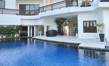 DIJUAL VILLA MEWAH – BUKIT NUSA DUA