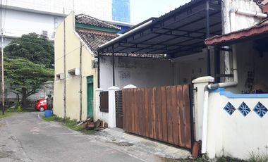 Rumah 3kamar Siap huni Strategis Dekat Stasiun Purwosari Laweyan Solo