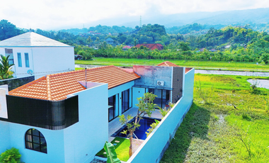 Luxury Villa in North Bali with Dual Views