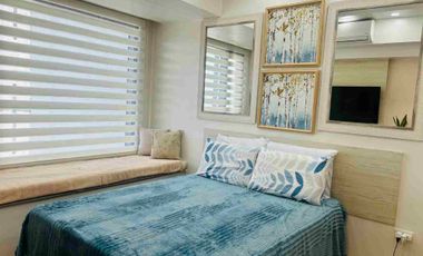 FOR SALE: Large 1BR with Balcony with Seaview in Mandani Bay Cebu. Interior Designed with Extra Maid’s Room.