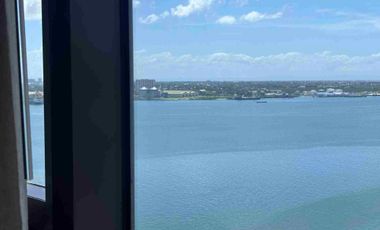 FOR SALE: Large 1BR with Balcony with Seaview in Mandani Bay Cebu. Interior Designed with Extra Maid’s Room.