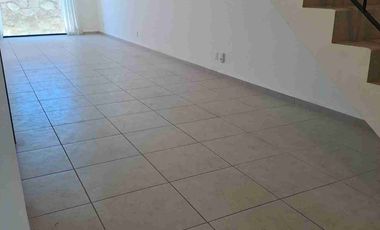 casa en renta sin muebles, fraccionamiento Zirandaro, San Miguel de Allende