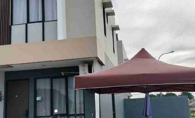 Rumah Sewa Royal Palm Blassom