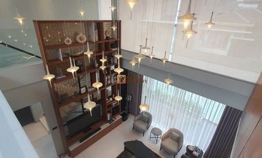 Strategis dekat akses toll!finishing premium, Private Pool Nego sampai jadi Jual cepat Rumah siap huni di Puri Mansion