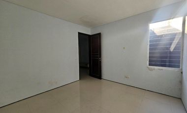 Rumah Semi Furnished Dijual, di Imam Bonjol Denpasar Area