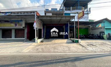 RUMAH DAN RUANG USAHA DI SOLO UTARA DEKAT ASRAMA HAJI DONOHUDAN