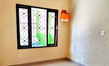 AMR-256.PAS-Y 🏡 Rumah Modern 4 Kamar Tidur Disewakan di Renon – Perumahan One Gate System Dekat Sanur