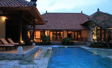 Villa Exclusive Taman Mumbul Nusa Dua Dekat Tol Bali Mandara