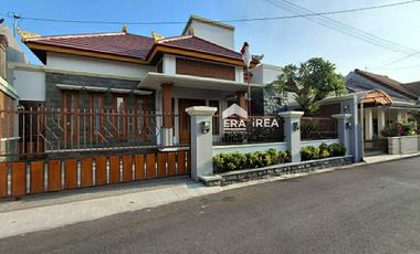 RUMAH DIJUAL DI OGJA DEKAT STADION MANDALA KRIDA