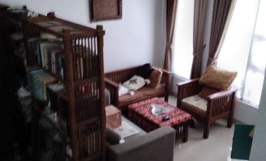 RUMAH NYAMAN MINIMALIS 2 LANTAI SIAP HUNI DI KOLONEL MASTURI CIMAHI