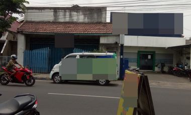 Rumah Usaha Jl. Trunojoyo Bangkalan Madura