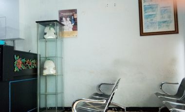 Rumah Usaha Jl. Trunojoyo Bangkalan Madura