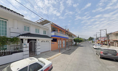 VENTA DE CASA EN LA COLONIA CAZONES EN POZA RICA DE HIDALGO EN VERACRUZ