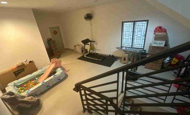 DIJUAL – Rumah 3,5 Lantai Cendrawasih Residence