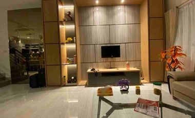DIJUAL – Rumah 3,5 Lantai Cendrawasih Residence