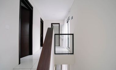 RUMAH KEREN MINIMALIS MODERN 2 LANTAI FULL FURNISHED DEKAT IKEA, SEKOLAH BAIS, CBCS, RUMAH SAKIT, TEMPAT KULINER DI TATAR TARUBHAWANA KBP