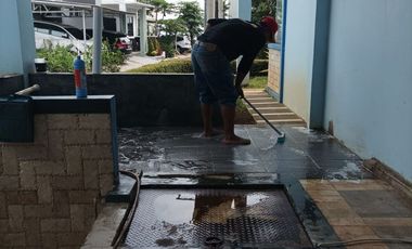 RUMAH ASRI NYAMAN TERAWAT 2 LANTAI SIAP HUIN DI SARIWANGI BANDUNG UTARA