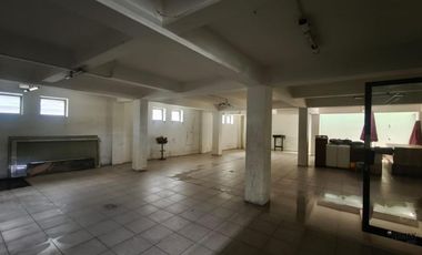 Gedung Kantor Dapat Fasilitas Bagus Dijual, di Denpasar Barat Area