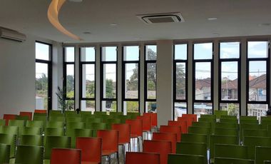 Gedung Kantor Dapat Fasilitas Bagus Dijual, di Denpasar Barat Area