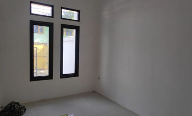 Rumah Baru, Minimalis, Harga dibawah pasar di Bumi Parahyangan Kencana