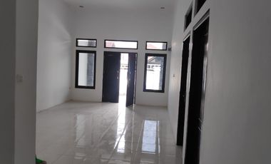 Rumah Baru, Minimalis, Harga dibawah pasar di Bumi Parahyangan Kencana