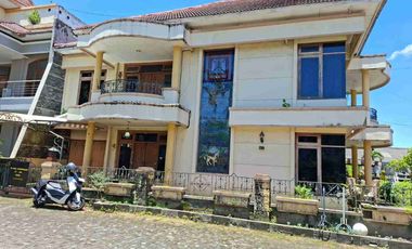 rumah 5 kamar. Perum Griya Nandan, Jogja