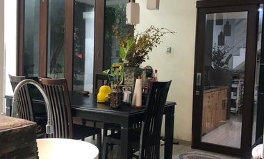 Disewakan Rumah Modern Strategis Uk 21x7,5 4BR Matraman Jakarta Timur