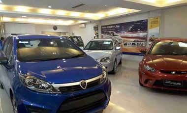 DIsewakan & dijual*Gedung Show Room Include Bengkel berikut peralatan Lift mobil dll & Body Repair Oven