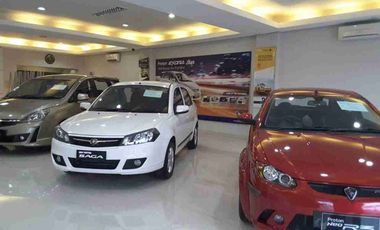 DIsewakan & dijual*Gedung Show Room Include Bengkel berikut peralatan Lift mobil dll & Body Repair Oven