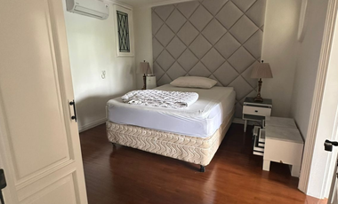 Disewakan Rumah Pondok Indah Jakarta Furnish Ada Kolam Renang
