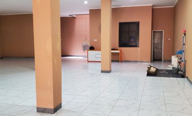 Rumah Mewah Puri Gardena Jakarta Barat LT 275 LB 700 – Garasi 10 Mobil, Bangunan Baru