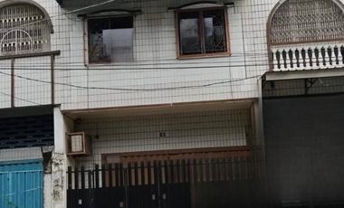 Rumah Tinggal Tengah Kota di Pattunuang, Makassar