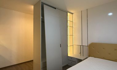 Single House for Sale –  Mantana Motorway-New Krungthep Kretha Corner Plot Facing the Park