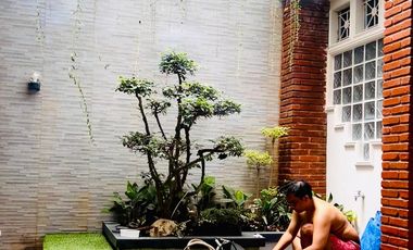 Rumah Mewah Luas Siap Huni di Kawasan Elit Lolong Belanti Padang