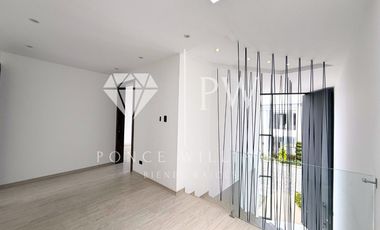 CASA EN VENTA TUMBACO