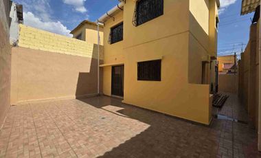 Casa en Venta en la Urb. San Felipe