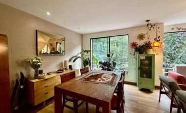 Venta casa Poblado 3 niveles