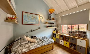 Venta casa Poblado 3 niveles