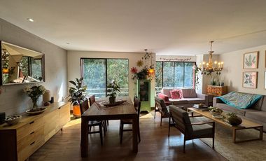 Venta casa Poblado 3 niveles