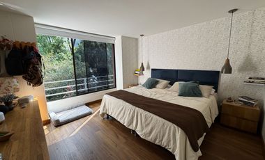 Venta casa Poblado 3 niveles