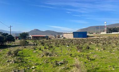 OPORTUNIDAD Terreno con Galpón al costado de Ruta 5 Norte, Pichidangui.