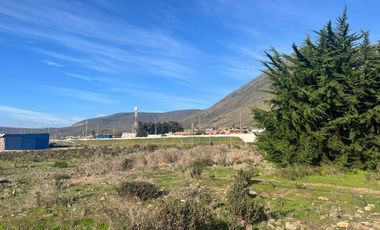 OPORTUNIDAD Terreno con Galpón al costado de Ruta 5 Norte, Pichidangui.