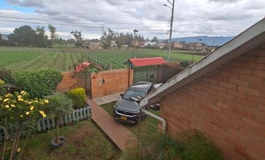 VENTA HERMOSA CASA VIA COTA CUNDINAMARCA COLOMBIA.