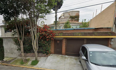 VENTA DE CASA EN XOCHIMILCO, ESTADO DE MÉXICO.