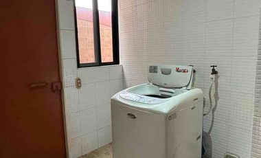 Se alquila casa amoblada 4 habit en Las Riberas • Km 1.5 Vía a Samborondón