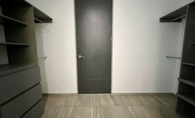 Casa de 1 planta, con alberca, en privada con amenidades.