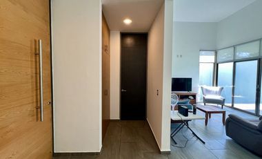 Casa de 1 planta, con alberca, en privada con amenidades.