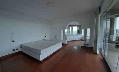 Espectacular casa en alquiler con vista panorámica, piscina y amplios espacios en Las Casuarinas