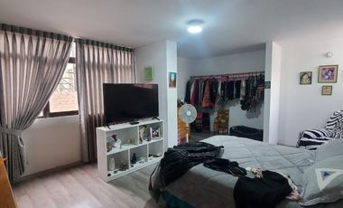 VENDO HERMOSA CASA EN CHORRILLOS