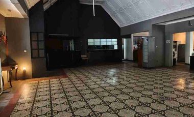 Rumah Ex Resto Cafe Di Kawasan Dago Juanda Bandung